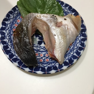 鮭のアラのカマ！トースター焼き！